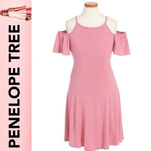 Penelope Tree♦️Adorable Cold-Shoulder Dress!